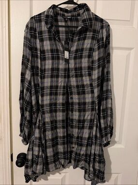 Fashion Nova Black & White Plaid Button-Front Tunic Shirt